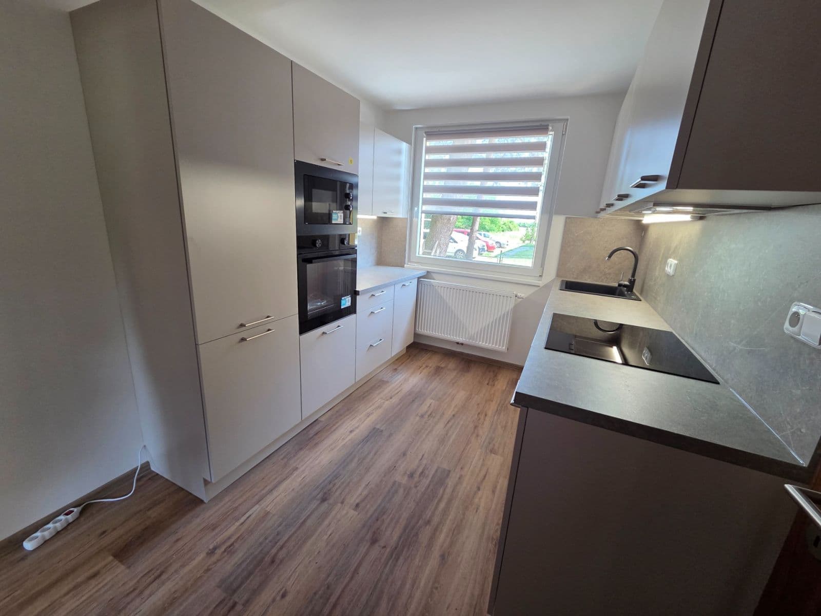 Prenájom domu 105 m², pozemek 1.002 m², Na Terase, Zlatníky-Hodkovice, Středočeský kraj Prenájom domu 105 m², pozemek 1.002 m², Na Terase, Zlatníky-Hodkovice, Středočeský kraj