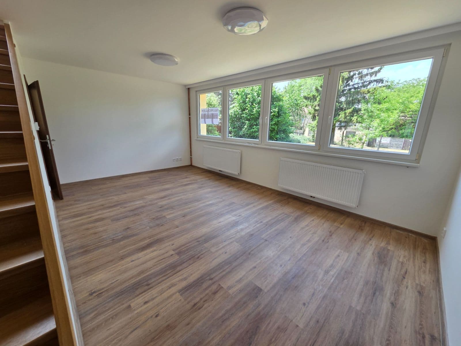 Prenájom domu 105 m², pozemek 1.002 m², Na Terase, Zlatníky-Hodkovice, Středočeský kraj Prenájom domu 105 m², pozemek 1.002 m², Na Terase, Zlatníky-Hodkovice, Středočeský kraj