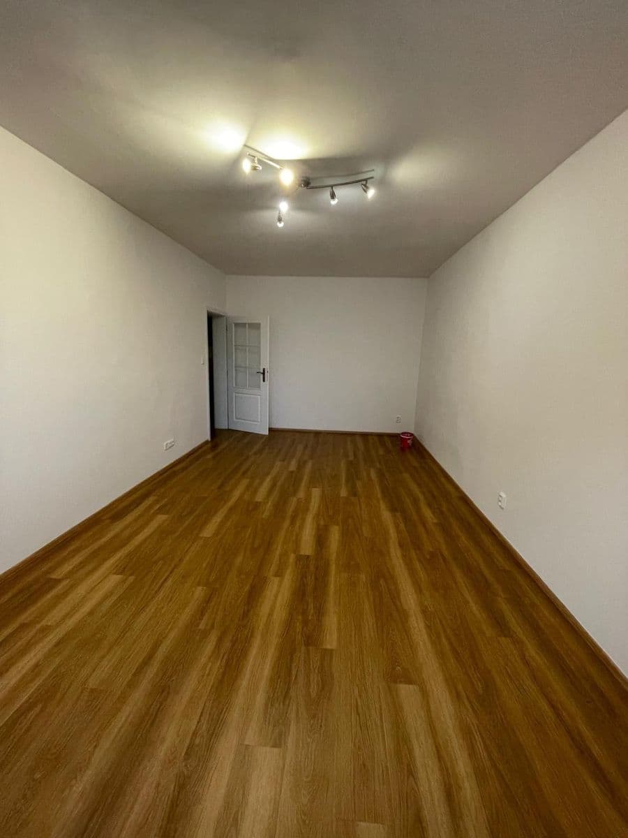 Prenájom bytu 2-izbový 58 m², Antala Staška, Praha, Praha Prenájom bytu 2-izbový 58 m², Antala Staška, Praha, Praha