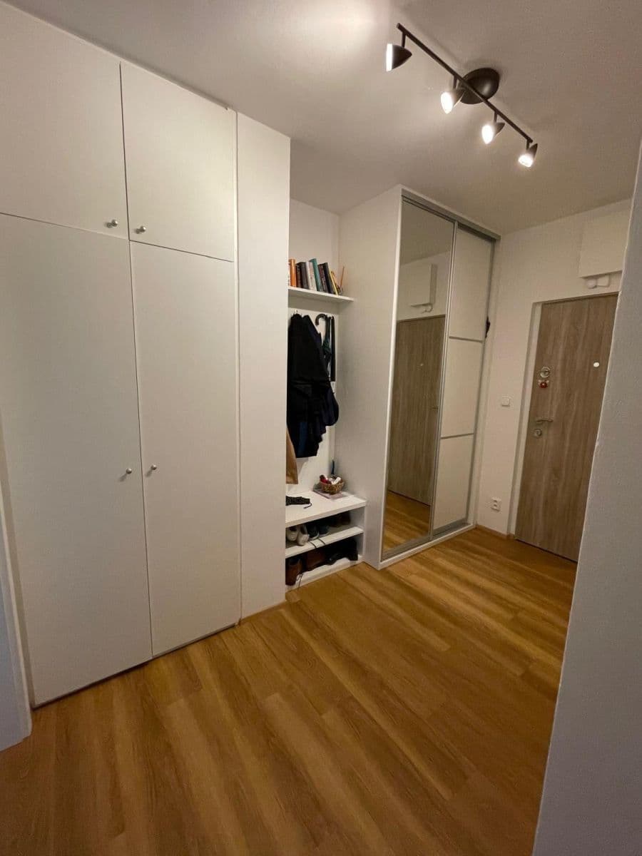 Prenájom bytu 2-izbový 58 m², Antala Staška, Praha, Praha Prenájom bytu 2-izbový 58 m², Antala Staška, Praha, Praha