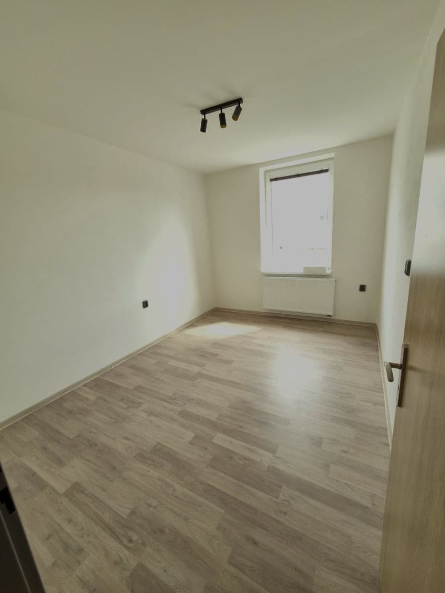 Prenájom bytu 2-izbový 48 m², Sokolská, Chlumec nad Cidlinou, Královéhradecký kraj Prenájom bytu 2-izbový 48 m², Sokolská, Chlumec nad Cidlinou, Královéhradecký kraj