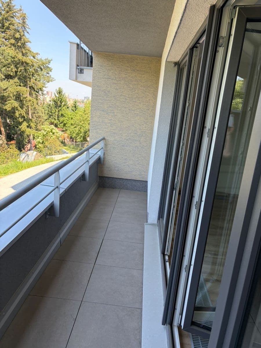 Prenájom bytu 1-izbový 40 m², Klapálkova, Praha, Praha Prenájom bytu 1-izbový 40 m², Klapálkova, Praha, Praha