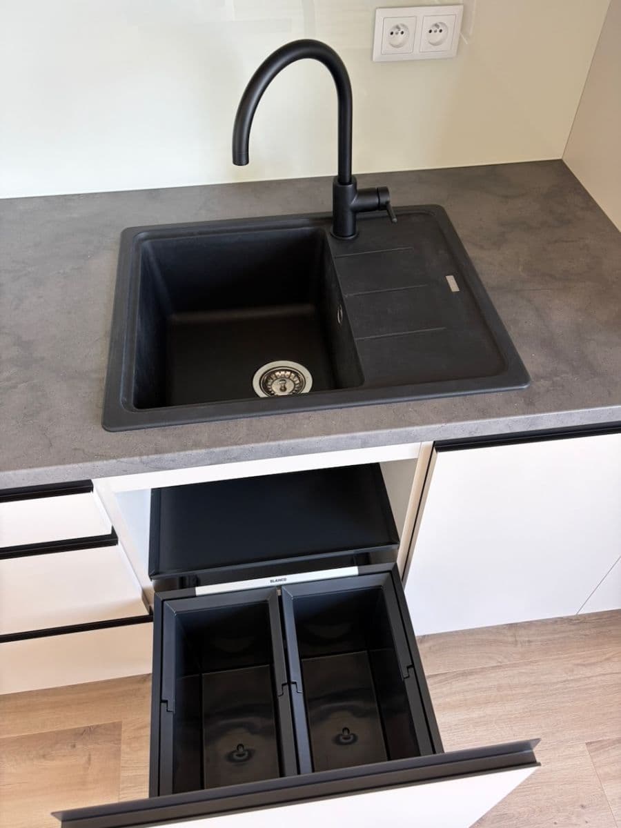 Prenájom bytu 1-izbový 40 m², Klapálkova, Praha, Praha Prenájom bytu 1-izbový 40 m², Klapálkova, Praha, Praha