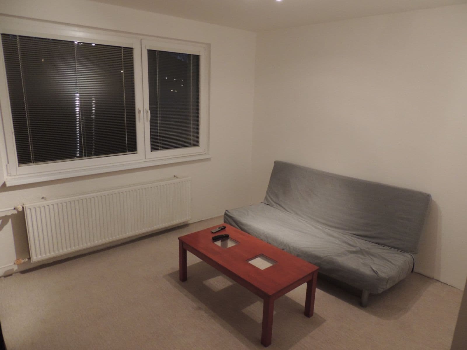 Prenájom bytu 1-izbový 28 m², Vlnařská, Liberec, Liberecký kraj Prenájom bytu 1-izbový 28 m², Vlnařská, Liberec, Liberecký kraj