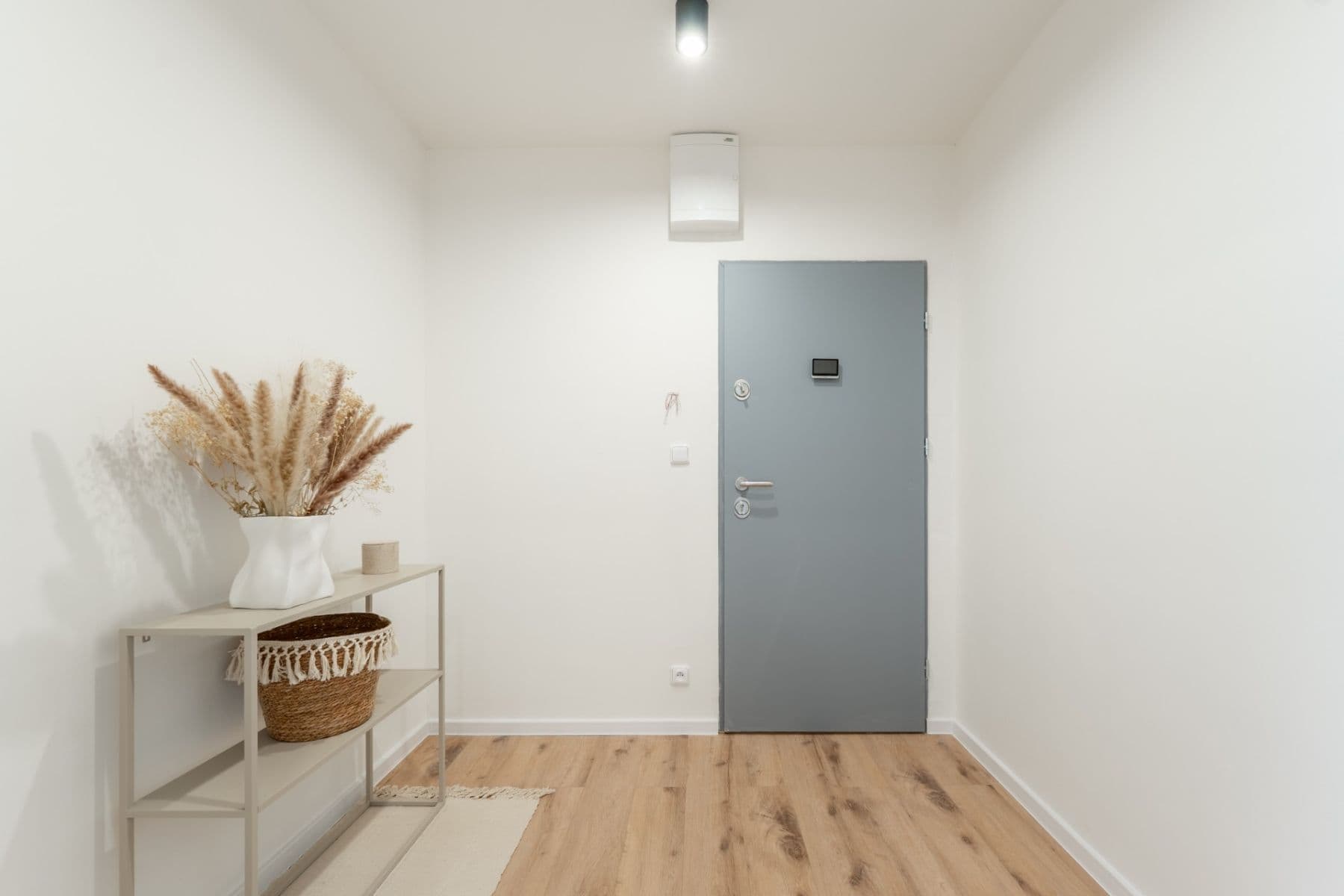 Predaj bytu 3-izbový 71 m², Lešenská, Praha, Praha Predaj bytu 3-izbový 71 m², Lešenská, Praha, Praha