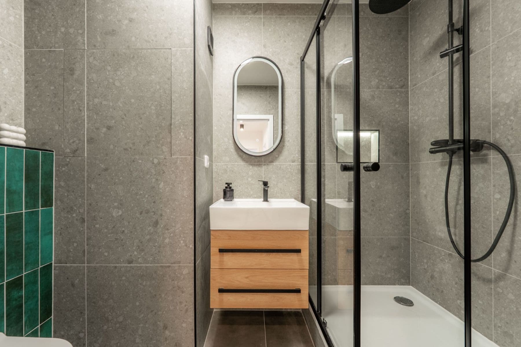 Predaj bytu 3-izbový 71 m², Lešenská, Praha, Praha Predaj bytu 3-izbový 71 m², Lešenská, Praha, Praha