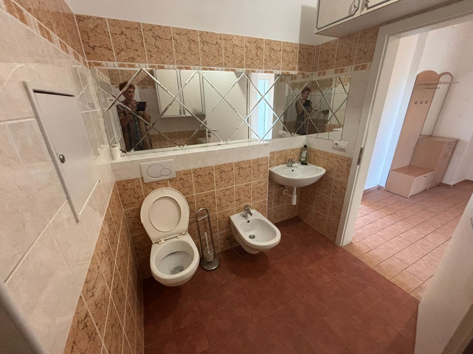 Predaj bytu 3-izbový 101 m², Osvoboditelů, Lovosice, Ústecký kraj Predaj bytu 3-izbový 101 m², Osvoboditelů, Lovosice, Ústecký kraj