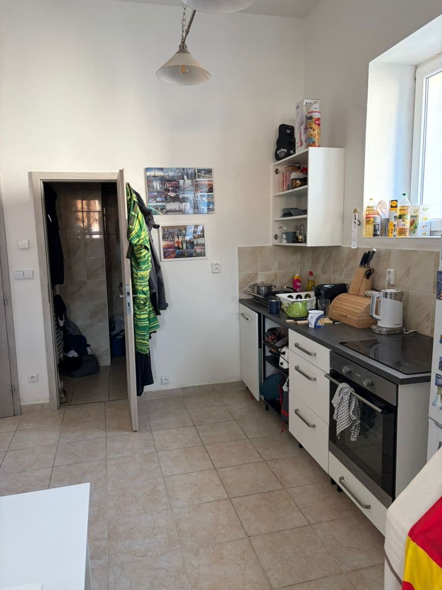 Prenájom bytu 1-izbový 43 m², Formanská, Praha, Praha Prenájom bytu 1-izbový 43 m², Formanská, Praha, Praha