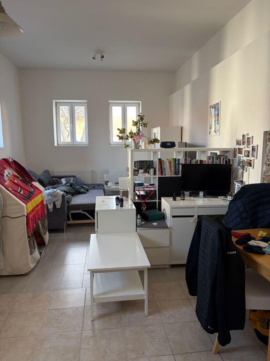 Prenájom bytu 1-izbový 43 m², Formanská, Praha, Praha Prenájom bytu 1-izbový 43 m², Formanská, Praha, Praha