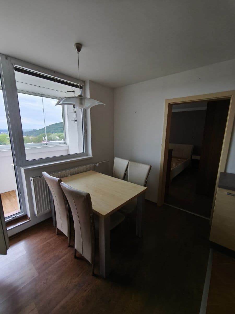 Prenájom bytu 3-izbový 76 m², Kachlíkova, Brno, Jihomoravský kraj Prenájom bytu 3-izbový 76 m², Kachlíkova, Brno, Jihomoravský kraj