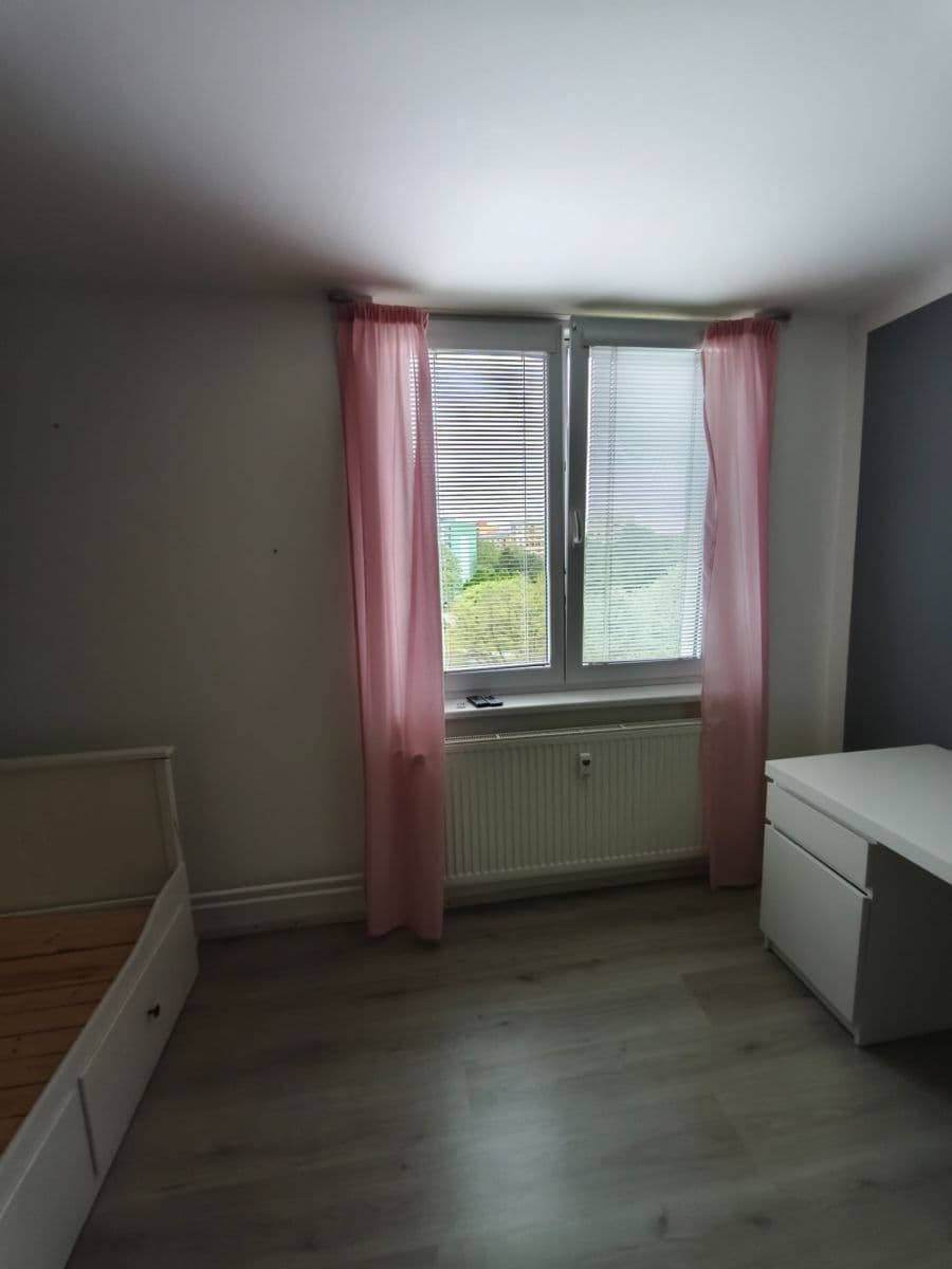 Prenájom bytu 3-izbový 76 m², Kachlíkova, Brno, Jihomoravský kraj Prenájom bytu 3-izbový 76 m², Kachlíkova, Brno, Jihomoravský kraj