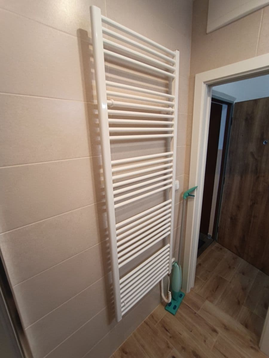 Prenájom bytu 1-izbový 20 m², Polední, Plzeň, Plzeňský kraj Prenájom bytu 1-izbový 20 m², Polední, Plzeň, Plzeňský kraj