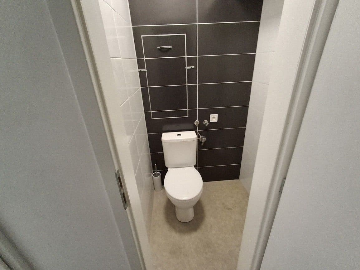 Prenájom bytu 2-izbový 56 m², Pastýřská, Cheb, Karlovarský kraj Prenájom bytu 2-izbový 56 m², Pastýřská, Cheb, Karlovarský kraj