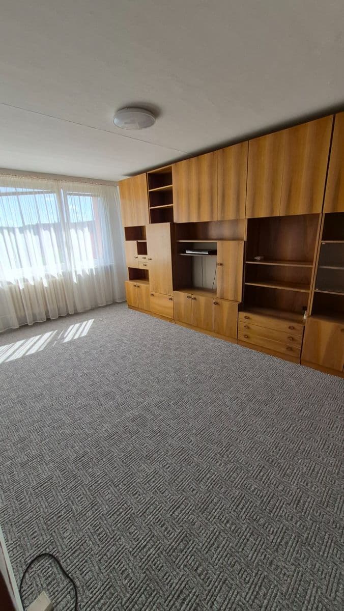 Prenájom bytu 3-izbový 63 m², Loučimská, Praha, Praha Prenájom bytu 3-izbový 63 m², Loučimská, Praha, Praha