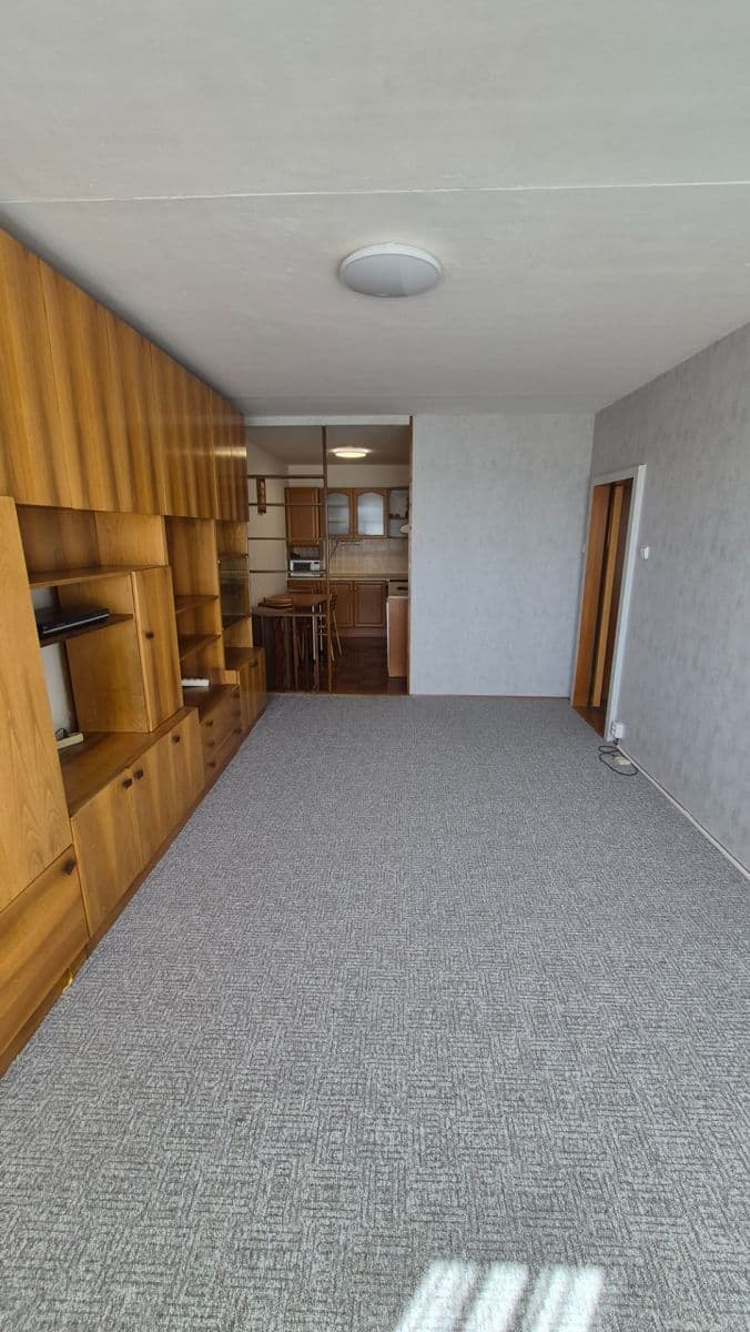 Prenájom bytu 3-izbový 63 m², Loučimská, Praha, Praha Prenájom bytu 3-izbový 63 m², Loučimská, Praha, Praha