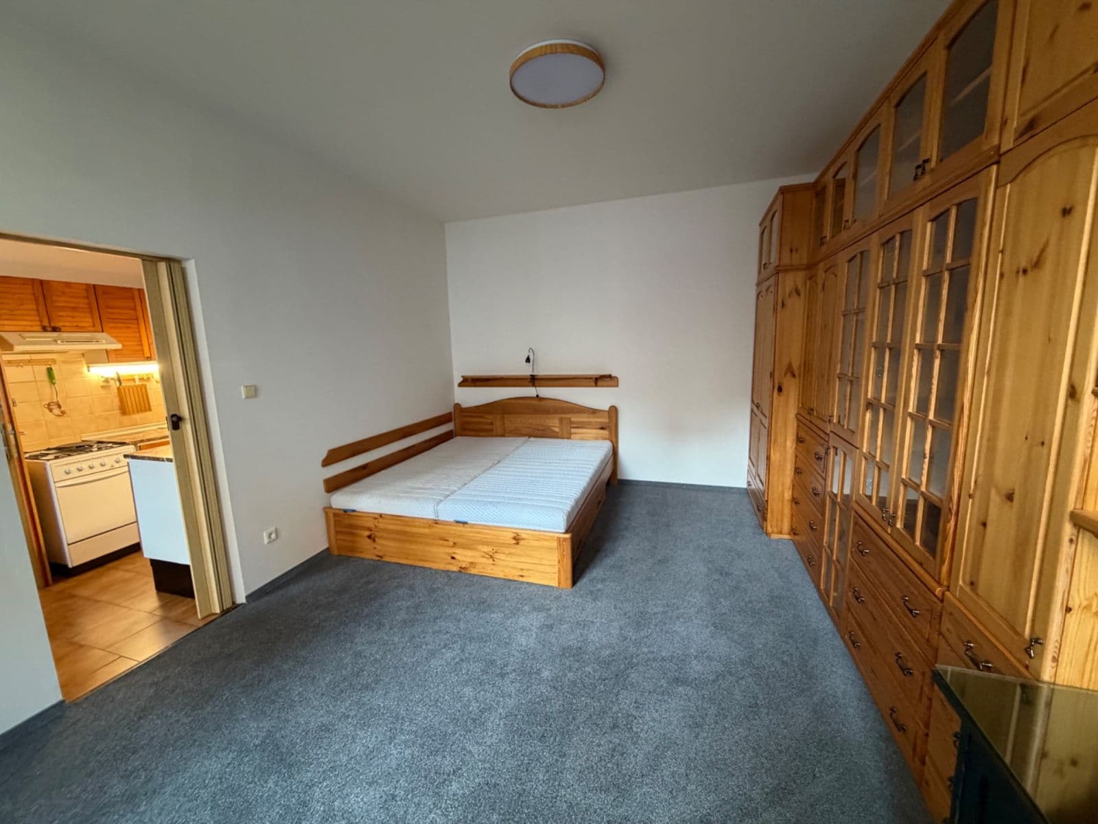 Prenájom bytu 1-izbový 29 m², Sokolovská, Praha, Praha Prenájom bytu 1-izbový 29 m², Sokolovská, Praha, Praha