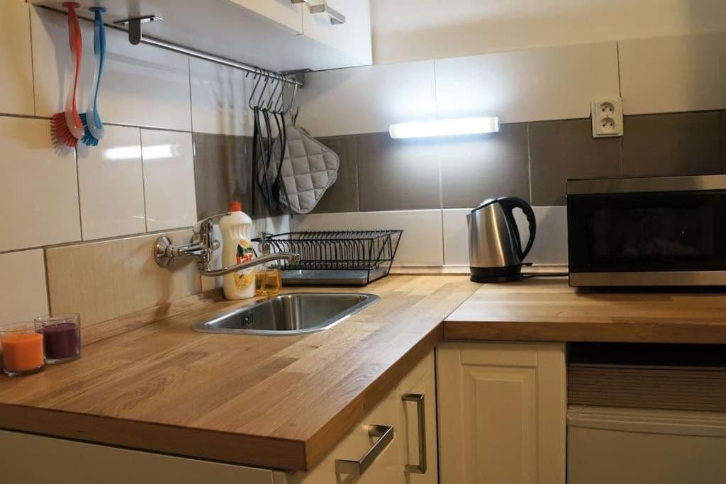 Prenájom bytu 26 m², Seifertova, Praha, Praha Prenájom bytu 26 m², Seifertova, Praha, Praha
