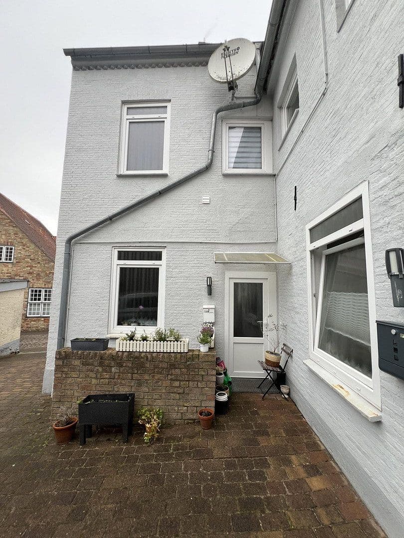 Prenájom bytu 3-izbový 65 m², Norderdomstr. 1, Schleswig, Šlezvicko-Holštajnsko Prenájom bytu 3-izbový 65 m², Norderdomstr. 1, Schleswig, Šlezvicko-Holštajnsko