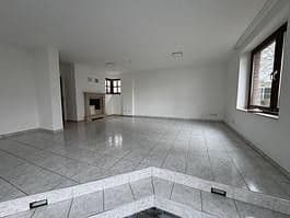 Prenájom bytu 3-izbový 109 m², Drosselweg 47, Bergisch Gladbach, Severné Porýnie - Westfálsko Prenájom bytu 3-izbový 109 m², Drosselweg 47, Bergisch Gladbach, Severné Porýnie - Westfálsko