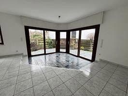 Prenájom bytu 3-izbový 109 m², Drosselweg 47, Bergisch Gladbach, Severné Porýnie - Westfálsko Prenájom bytu 3-izbový 109 m², Drosselweg 47, Bergisch Gladbach, Severné Porýnie - Westfálsko