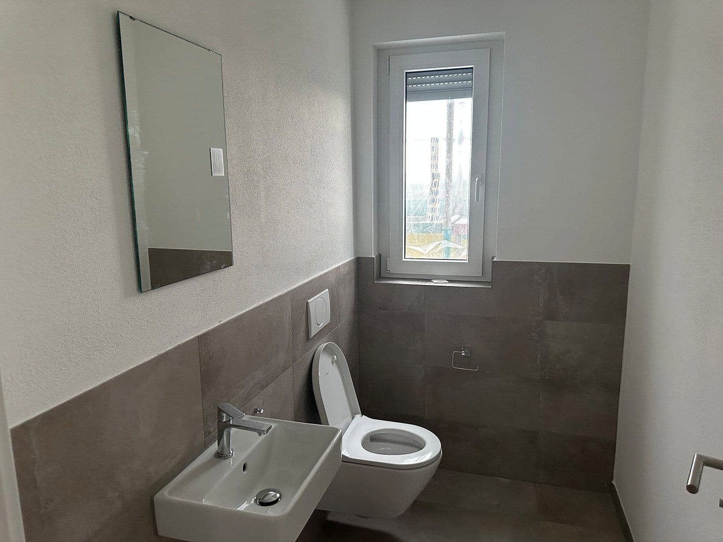 Prenájom bytu 3-izbový 102 m², Hühnlesäcker 4, Ilsfeld, Bádensko-Wurttembersko Prenájom bytu 3-izbový 102 m², Hühnlesäcker 4, Ilsfeld, Bádensko-Wurttembersko