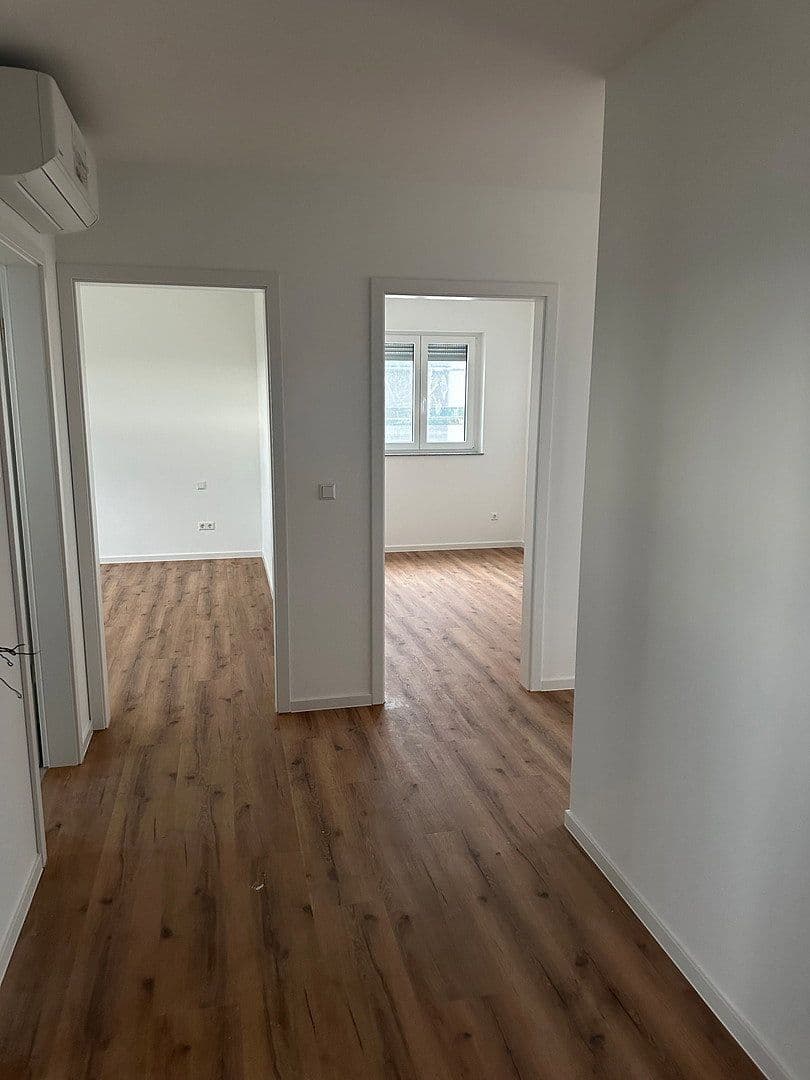 Prenájom bytu 3-izbový 102 m², Hühnlesäcker 4, Ilsfeld, Bádensko-Wurttembersko Prenájom bytu 3-izbový 102 m², Hühnlesäcker 4, Ilsfeld, Bádensko-Wurttembersko