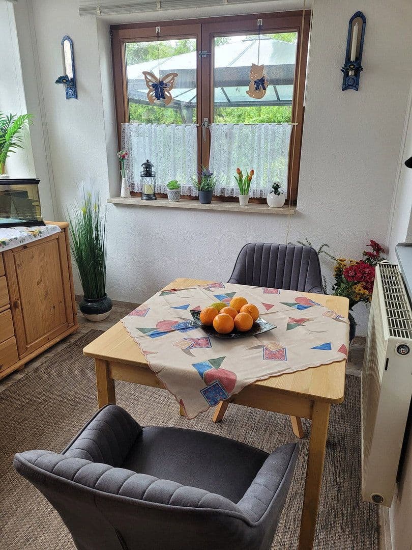 Predaj bytu 3-izbový 77 m², Wiesgasse 70, Ichenhausen, Bavorsko Predaj bytu 3-izbový 77 m², Wiesgasse 70, Ichenhausen, Bavorsko