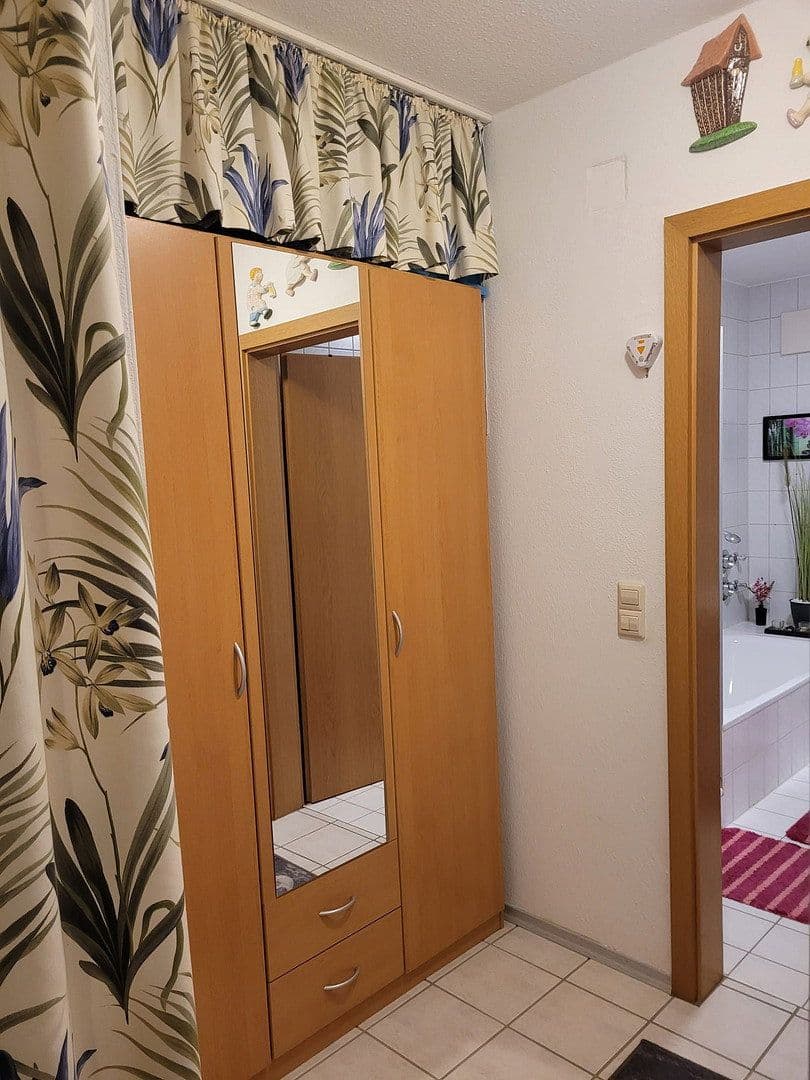Predaj bytu 3-izbový 77 m², Wiesgasse 70, Ichenhausen, Bavorsko Predaj bytu 3-izbový 77 m², Wiesgasse 70, Ichenhausen, Bavorsko