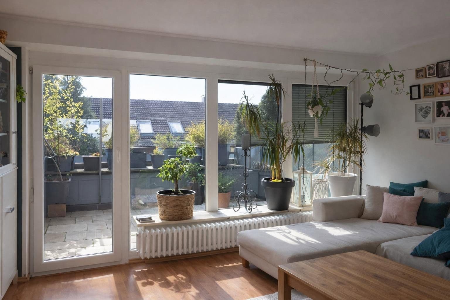 Prenájom bytu 4-izbový 88 m², Münchner Str. 179, Bayern - Karlsfeld, Bavorsko Prenájom bytu 4-izbový 88 m², Münchner Str. 179, Bayern - Karlsfeld, Bavorsko