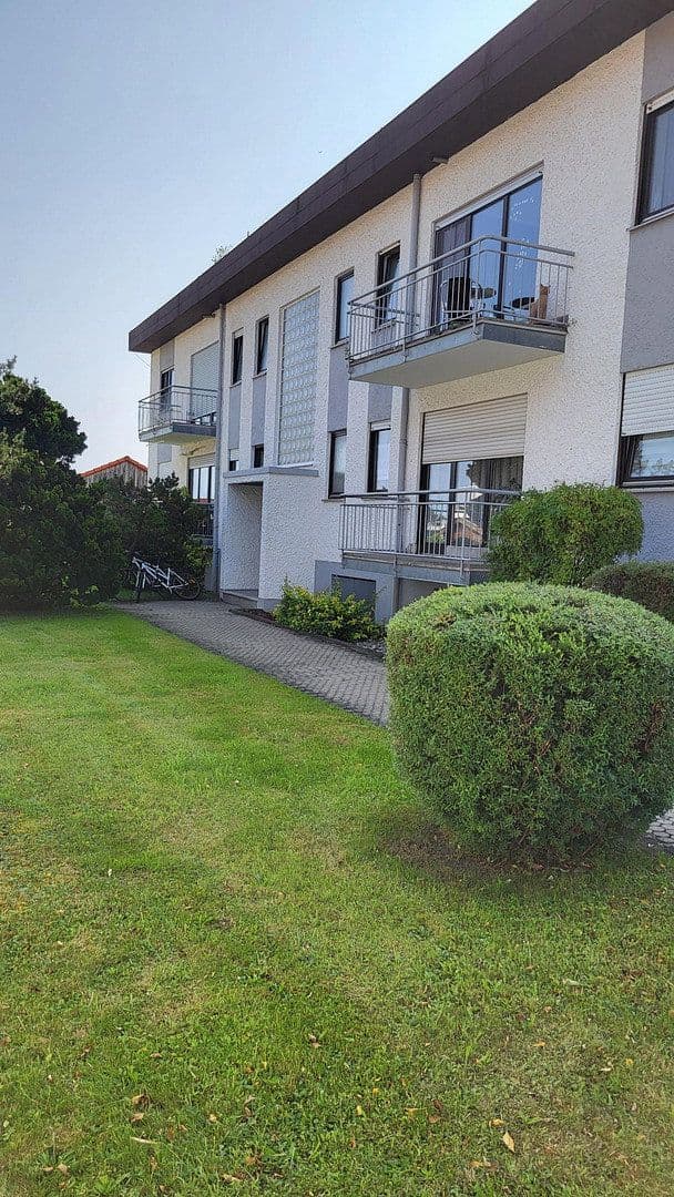 Prenájom bytu 4-izbový 88 m², Münchner Str. 179, Bayern - Karlsfeld, Bavorsko Prenájom bytu 4-izbový 88 m², Münchner Str. 179, Bayern - Karlsfeld, Bavorsko