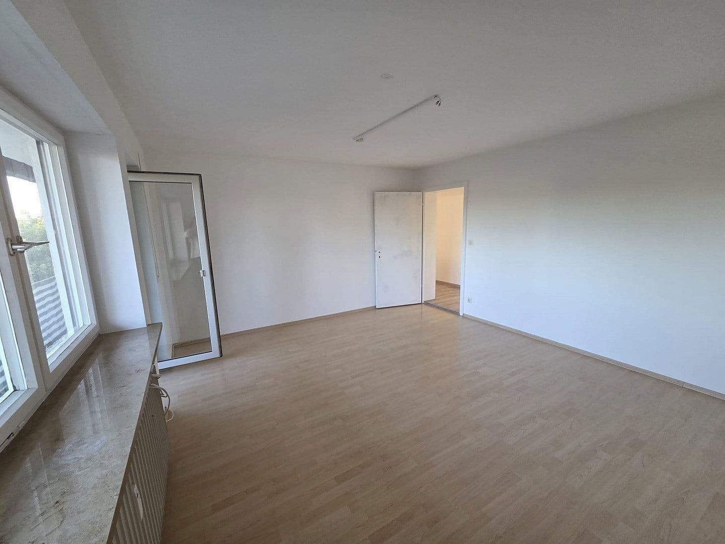 Prenájom bytu 3-izbový 86 m², Kaltenberg, Bavorsko Prenájom bytu 3-izbový 86 m², Kaltenberg, Bavorsko