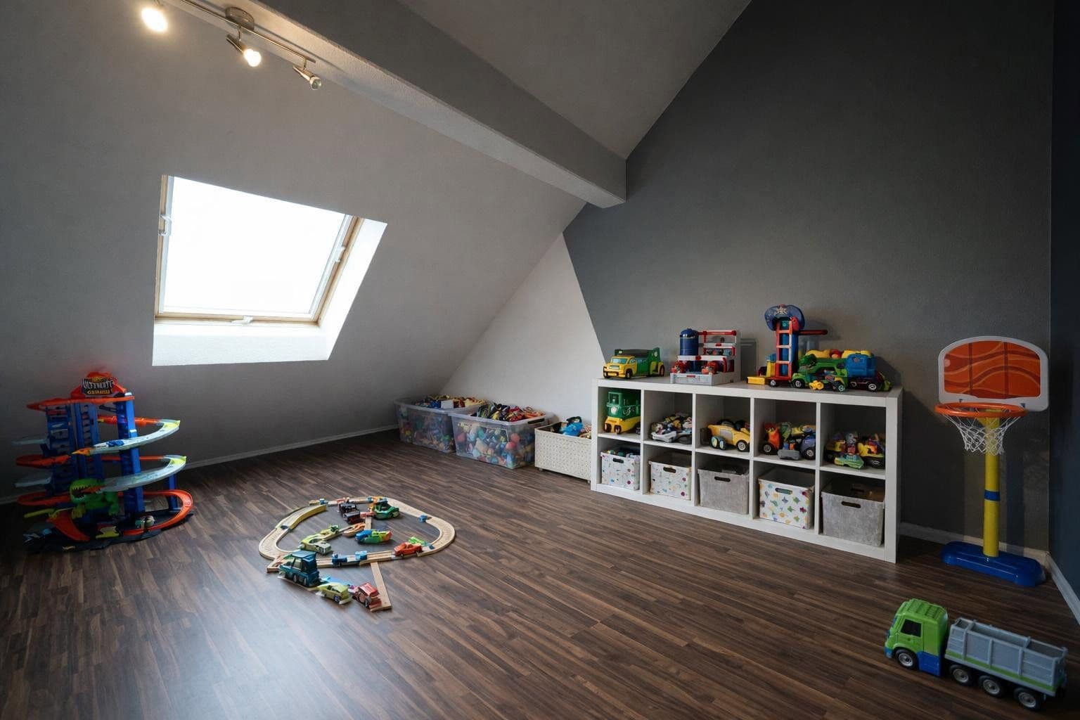 Predaj domu 119 m², pozemek 216 m², Helmut-Braun-Ring 2C, Rülzheim, Porýnie-Falcko Predaj domu 119 m², pozemek 216 m², Helmut-Braun-Ring 2C, Rülzheim, Porýnie-Falcko