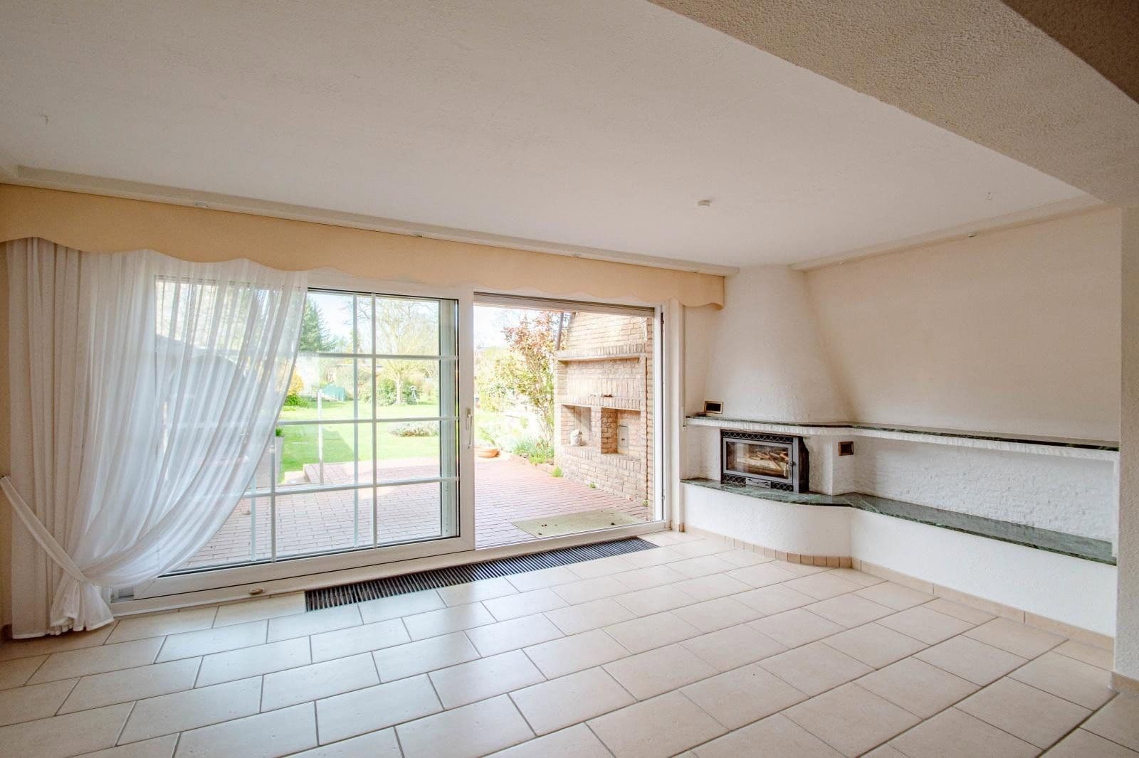 Predaj domu 133 m², pozemek 788 m², Ströhenweg 35, Delmenhorst, Dolné Sasko Predaj domu 133 m², pozemek 788 m², Ströhenweg 35, Delmenhorst, Dolné Sasko