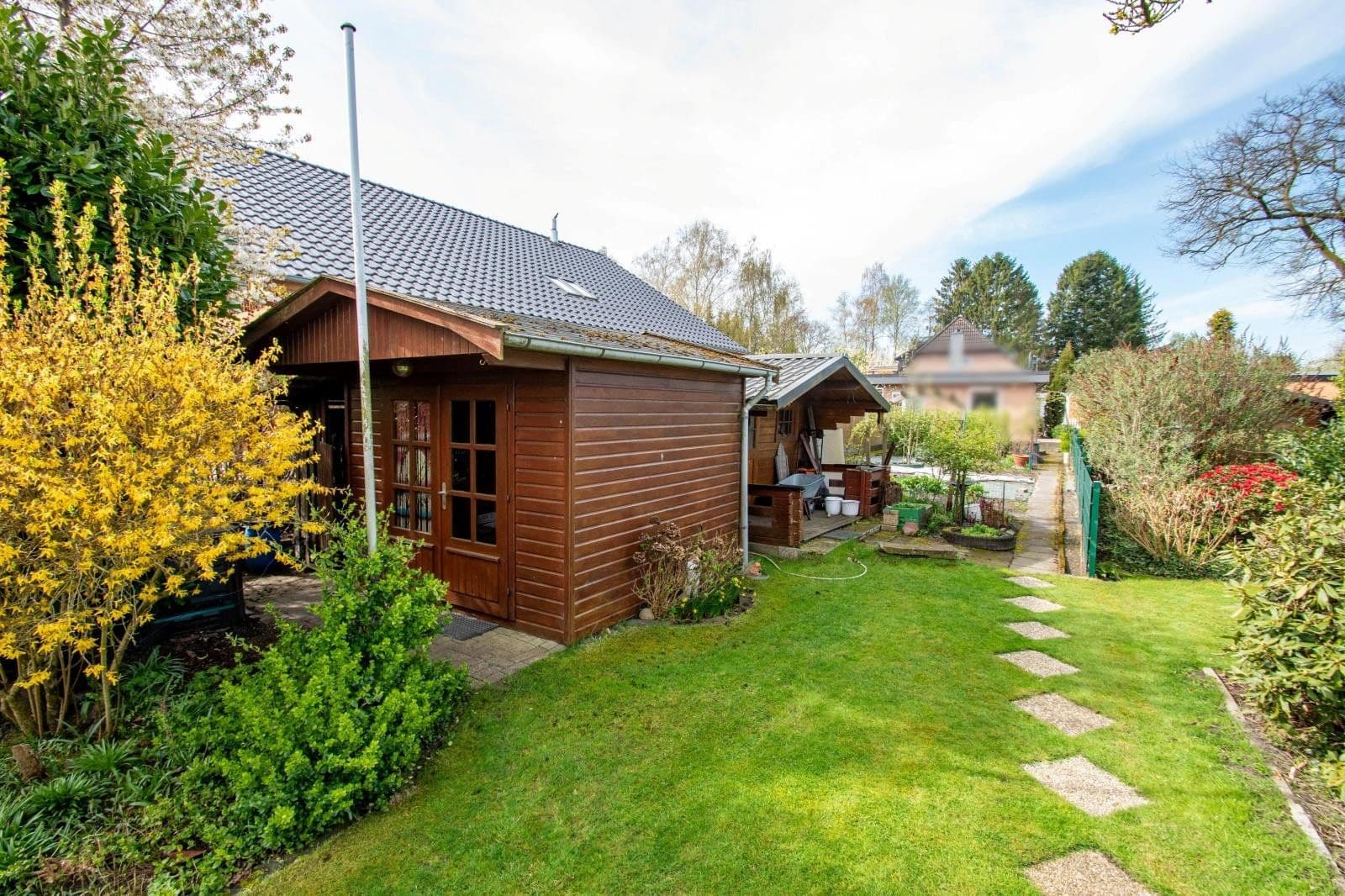 Predaj domu 133 m², pozemek 788 m², Ströhenweg 35, Delmenhorst, Dolné Sasko Predaj domu 133 m², pozemek 788 m², Ströhenweg 35, Delmenhorst, Dolné Sasko