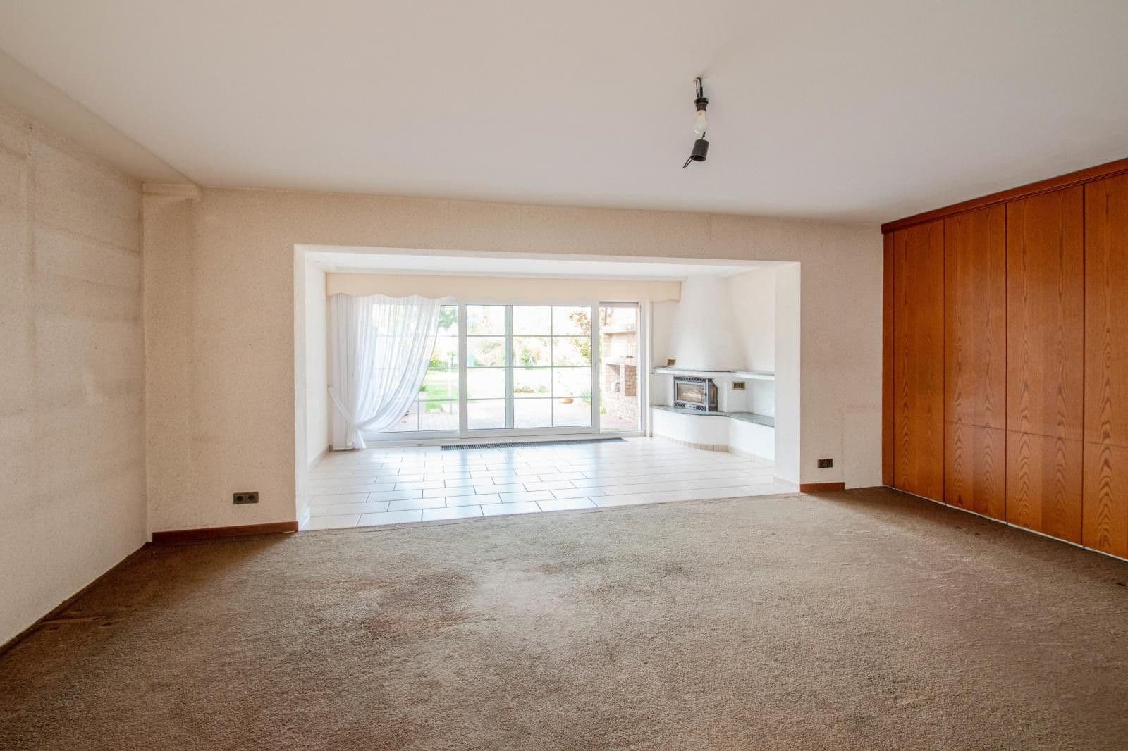 Predaj domu 133 m², pozemek 788 m², Ströhenweg 35, Delmenhorst, Dolné Sasko Predaj domu 133 m², pozemek 788 m², Ströhenweg 35, Delmenhorst, Dolné Sasko
