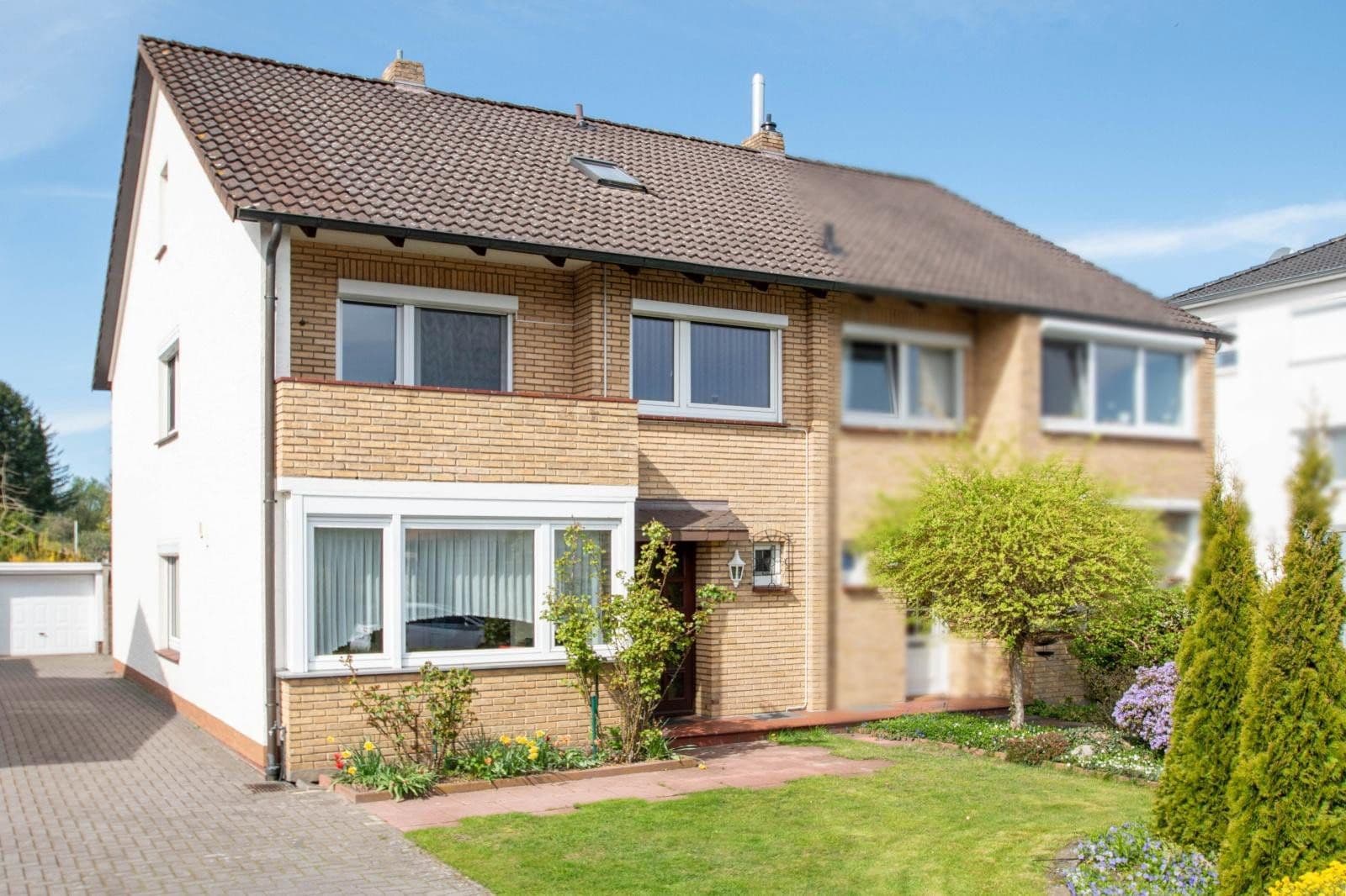 Predaj domu 133 m², pozemek 788 m², Ströhenweg 35, Delmenhorst, Dolné Sasko Predaj domu 133 m², pozemek 788 m², Ströhenweg 35, Delmenhorst, Dolné Sasko