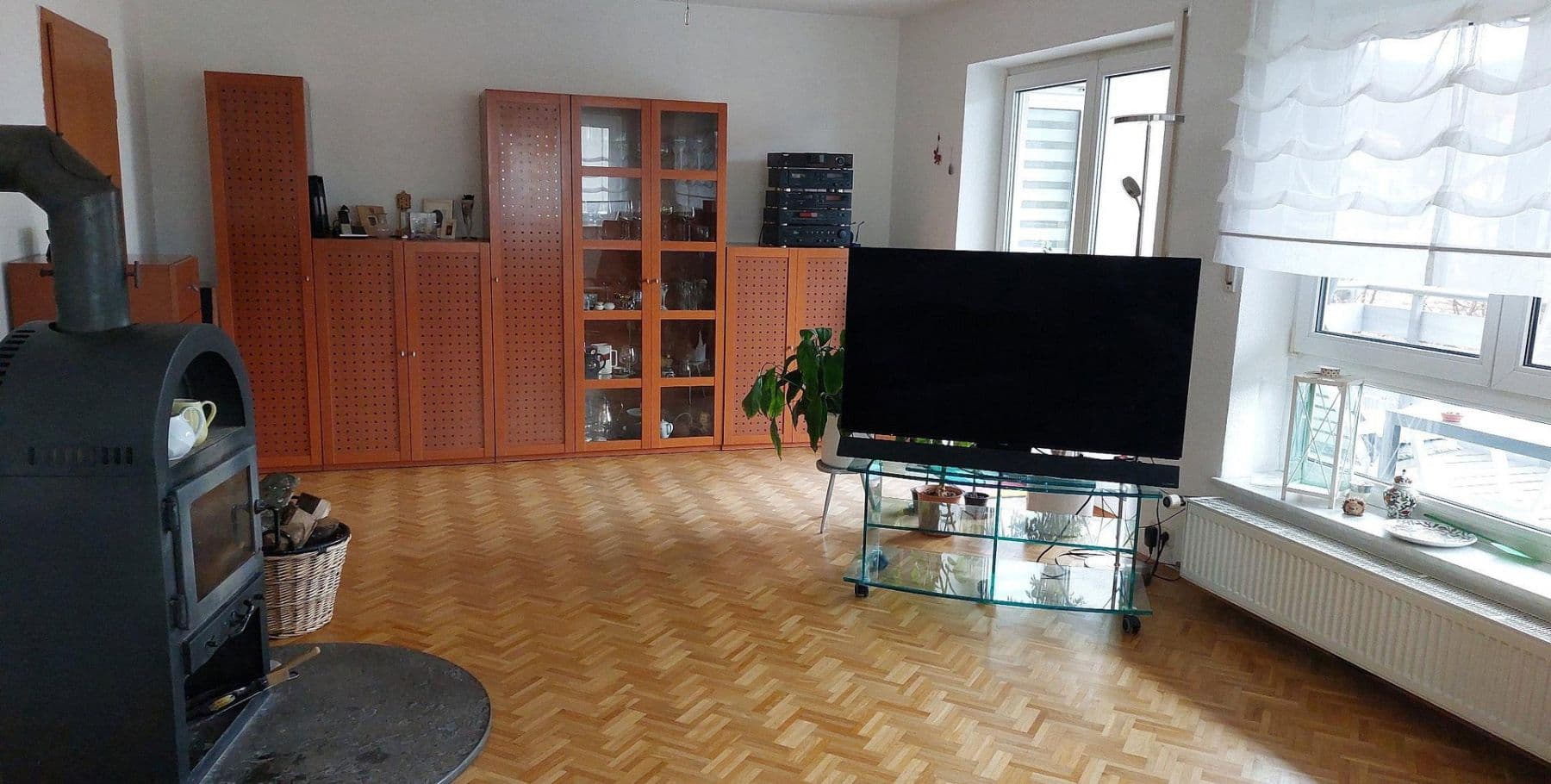 Prenájom domu 206 m², pozemek 500 m², Bad Kissingen, Bavorsko Prenájom domu 206 m², pozemek 500 m², Bad Kissingen, Bavorsko