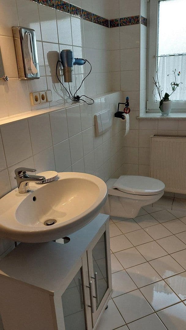 Prenájom domu 206 m², pozemek 500 m², Bad Kissingen, Bavorsko Prenájom domu 206 m², pozemek 500 m², Bad Kissingen, Bavorsko