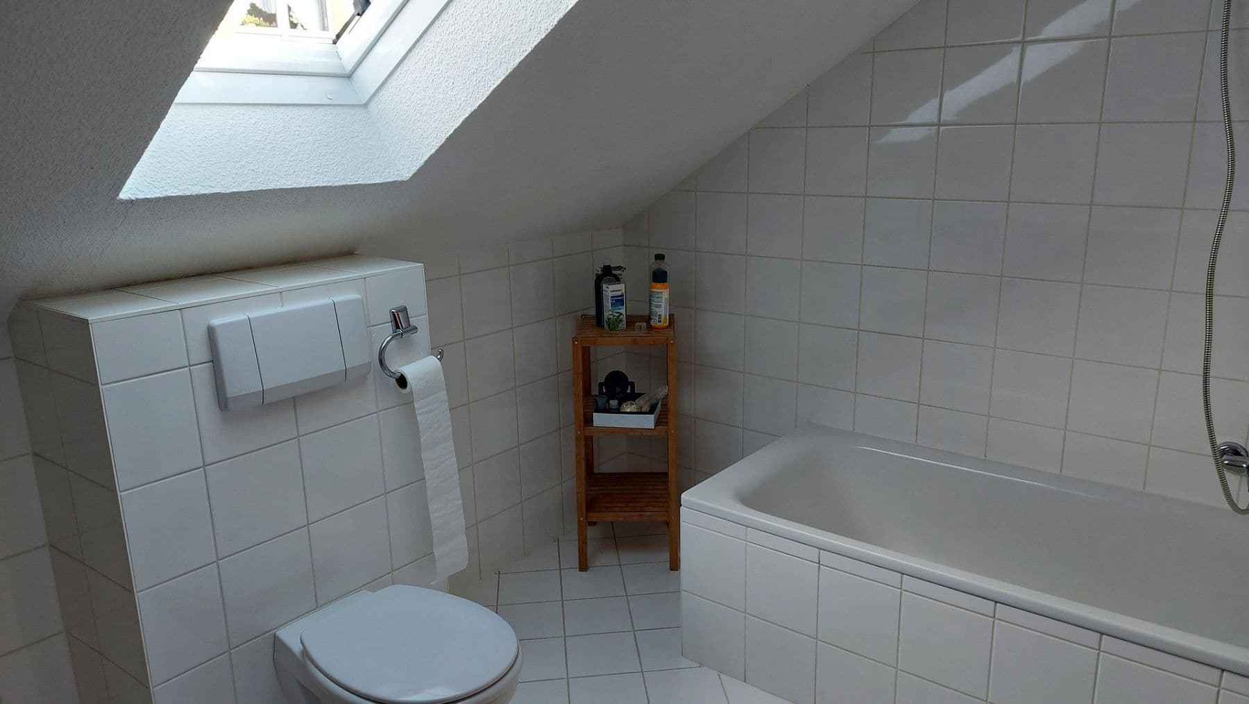 Prenájom domu 206 m², pozemek 500 m², Bad Kissingen, Bavorsko Prenájom domu 206 m², pozemek 500 m², Bad Kissingen, Bavorsko