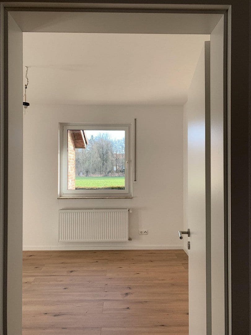 Prenájom bytu 2-izbový 82 m², Delpstr. Nähe Dedingerheide See, Bad Lippspringe, Severné Porýnie - Westfálsko Prenájom bytu 2-izbový 82 m², Delpstr. Nähe Dedingerheide See, Bad Lippspringe, Severné Porýnie - Westfálsko
