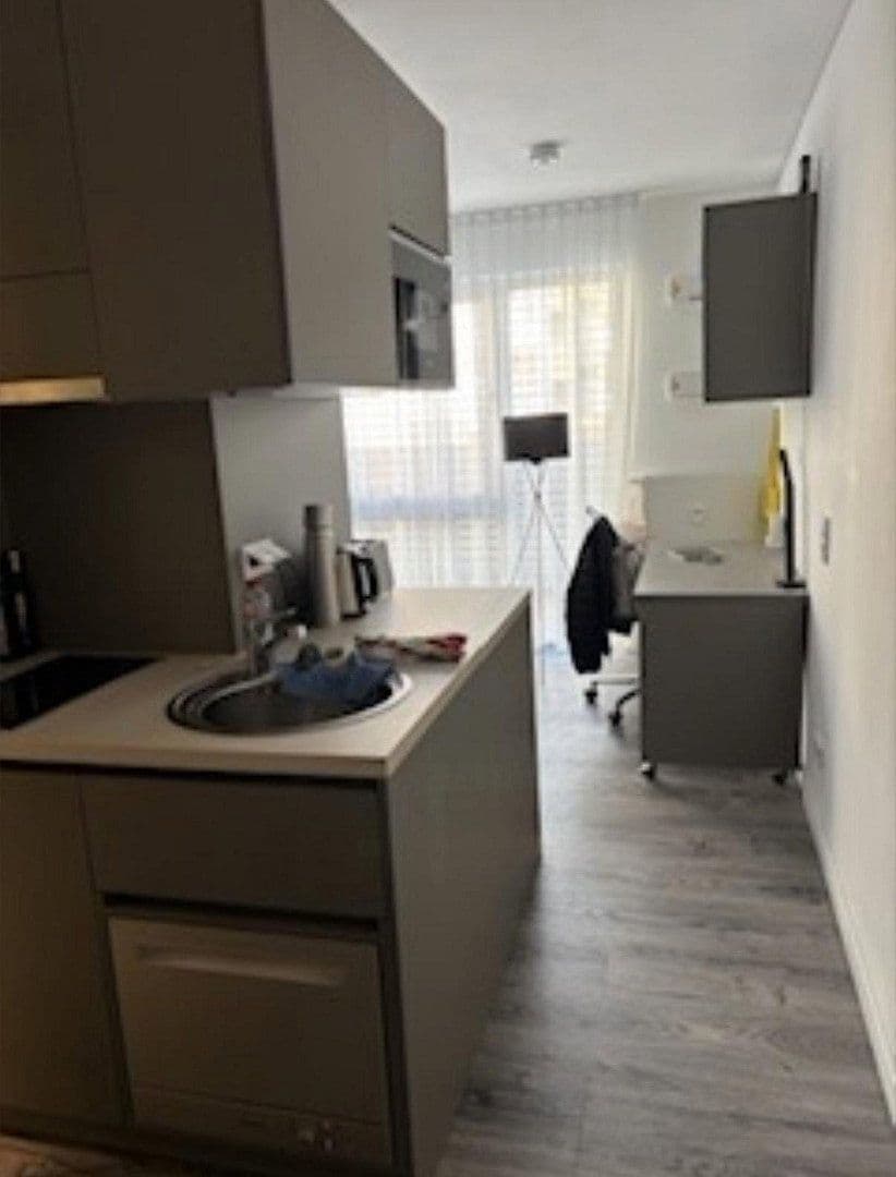 Prenájom bytu 1-izbový 20 m², Karlstrasse 57, Darmstadt, Hesensko Prenájom bytu 1-izbový 20 m², Karlstrasse 57, Darmstadt, Hesensko
