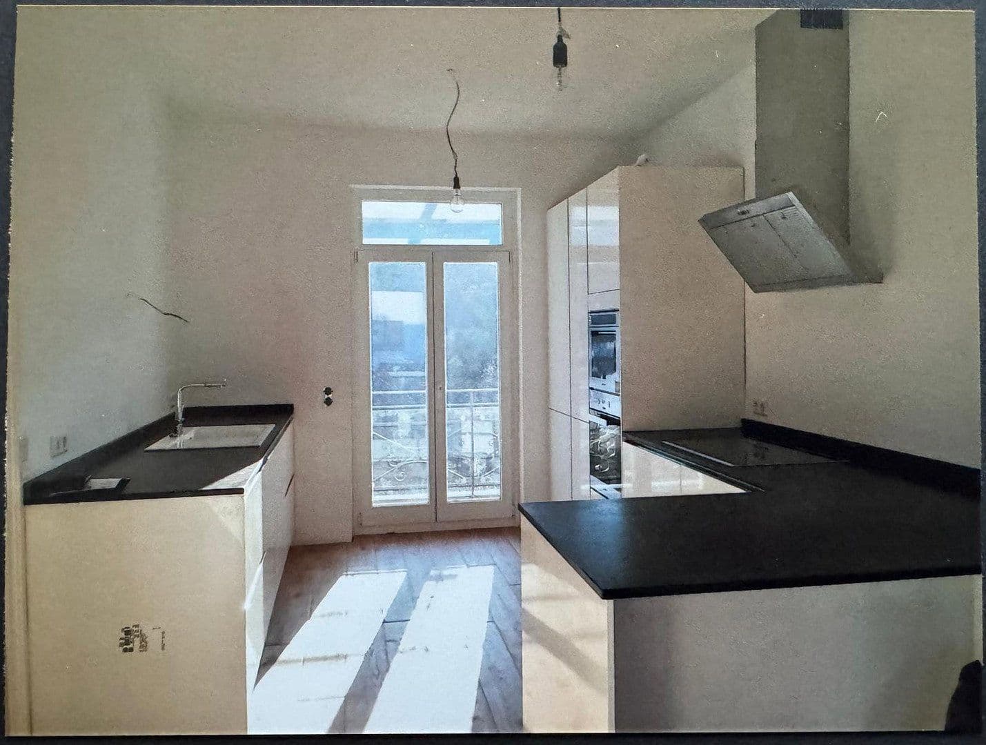 Predaj bytu 4-izbový 120 m², Bonn, Severné Porýnie - Westfálsko Predaj bytu 4-izbový 120 m², Bonn, Severné Porýnie - Westfálsko