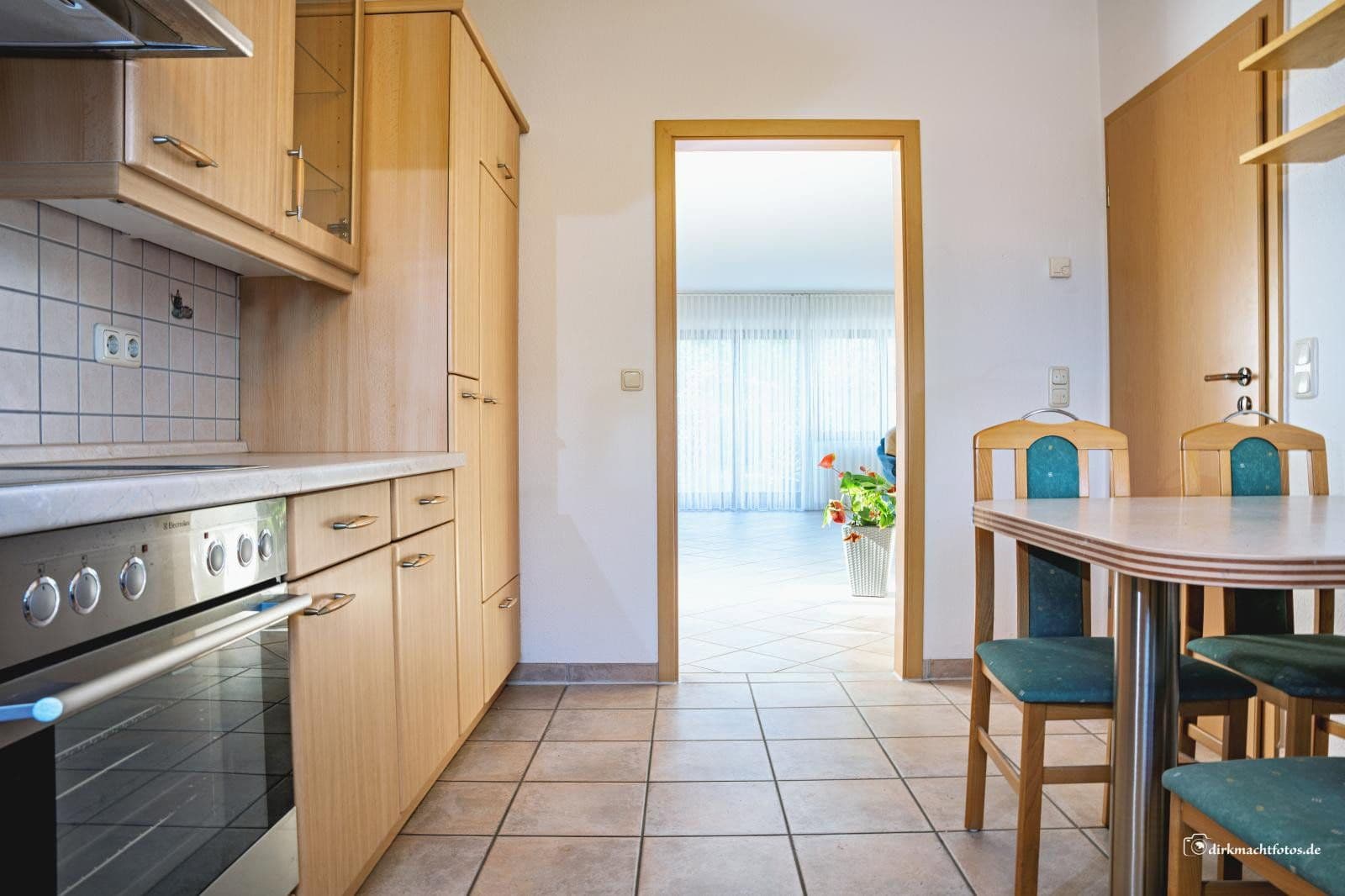 Prenájom domu 119 m², pozemek 288 m², Ratingen, Severné Porýnie - Westfálsko Prenájom domu 119 m², pozemek 288 m², Ratingen, Severné Porýnie - Westfálsko