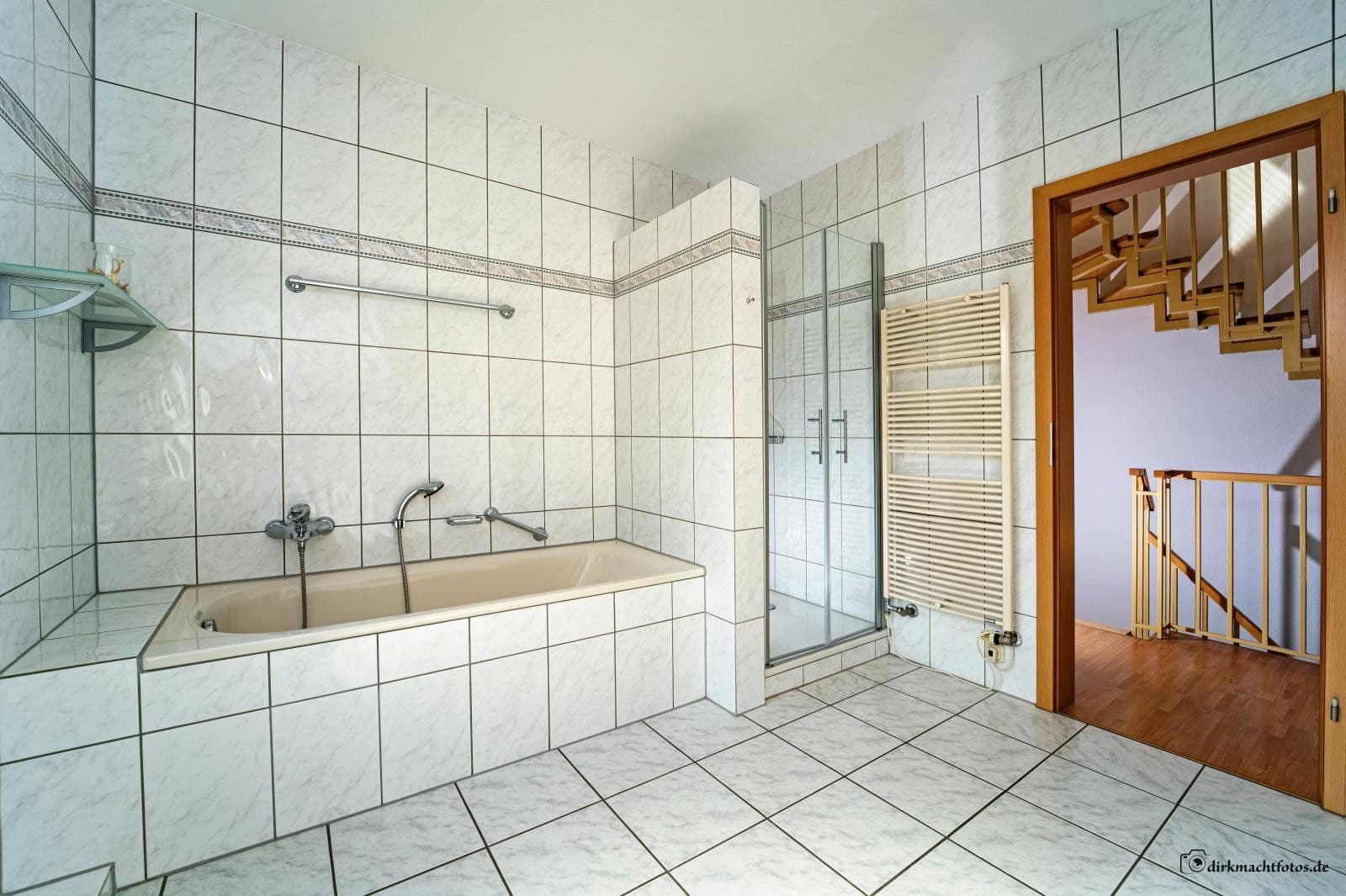 Prenájom domu 119 m², pozemek 288 m², Ratingen, Severné Porýnie - Westfálsko Prenájom domu 119 m², pozemek 288 m², Ratingen, Severné Porýnie - Westfálsko