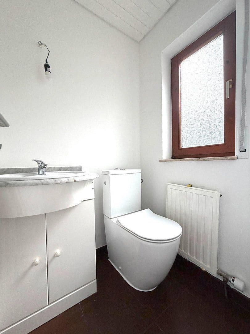 Prenájom domu 131 m², pozemek 203 m², Salzachweg 30, Maulbronn, Bádensko-Wurttembersko Prenájom domu 131 m², pozemek 203 m², Salzachweg 30, Maulbronn, Bádensko-Wurttembersko
