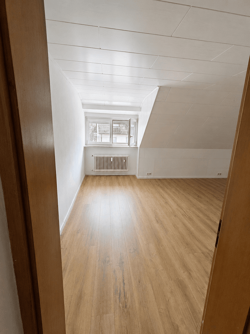 Prenájom bytu 2-izbový 71 m², Burckhardtstr. 7, Stuttgart, Bádensko-Wurttembersko Prenájom bytu 2-izbový 71 m², Burckhardtstr. 7, Stuttgart, Bádensko-Wurttembersko