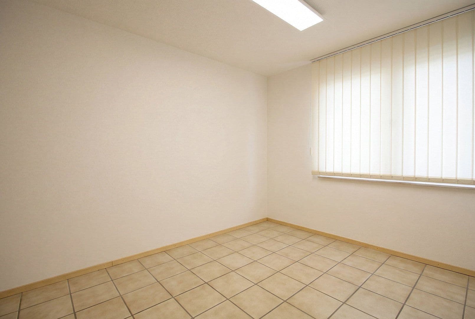 Predaj domu 92 m², pozemek 743 m², Masteweg 9, Iserlohn, Severné Porýnie - Westfálsko Predaj domu 92 m², pozemek 743 m², Masteweg 9, Iserlohn, Severné Porýnie - Westfálsko