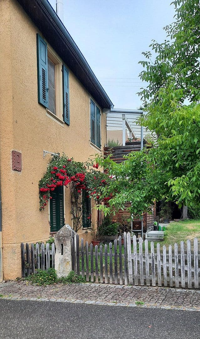 Predaj domu 220 m², pozemek 909 m², Schulstraße 2, Schliengen, Bádensko-Wurttembersko Predaj domu 220 m², pozemek 909 m², Schulstraße 2, Schliengen, Bádensko-Wurttembersko