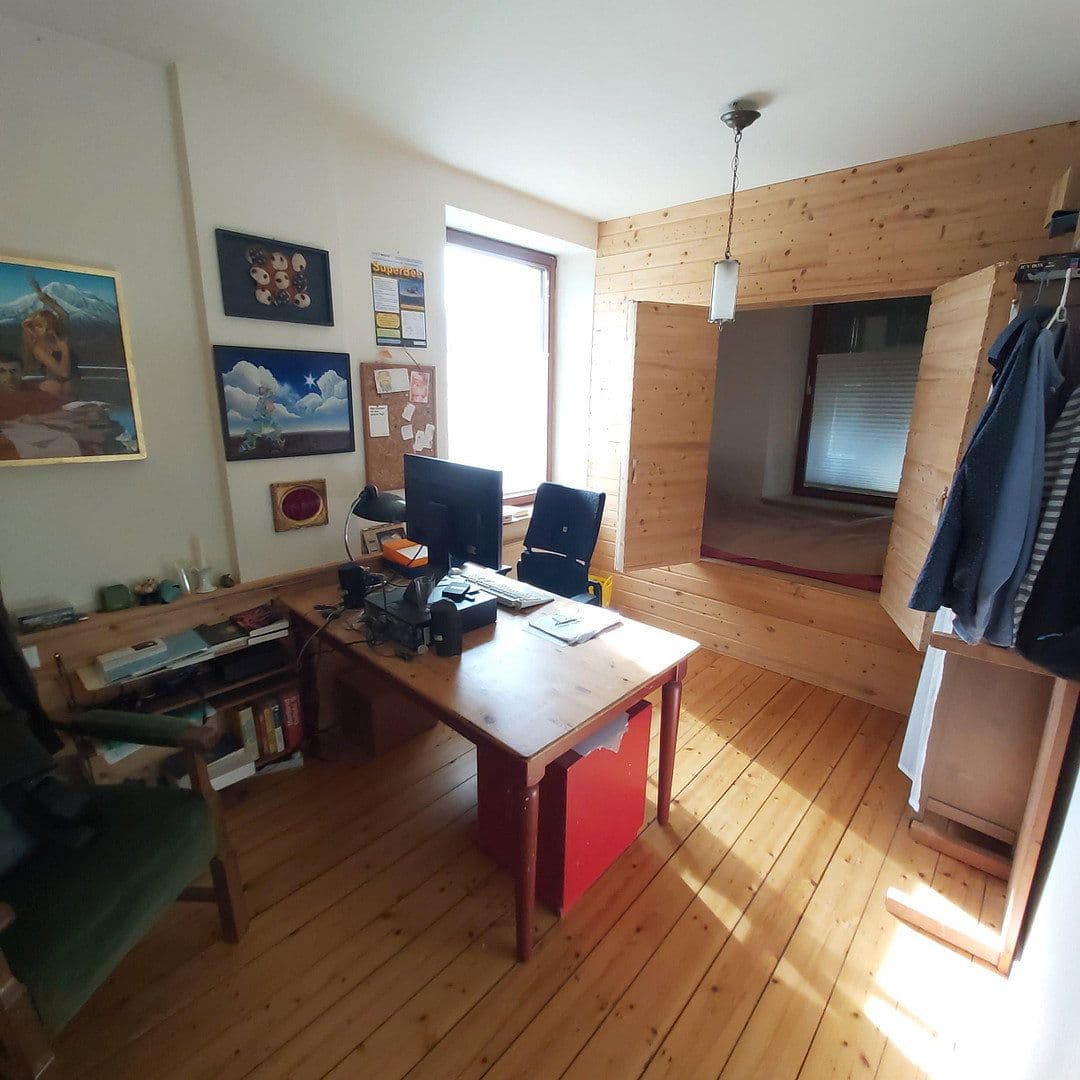 Predaj domu 220 m², pozemek 909 m², Schulstraße 2, Schliengen, Bádensko-Wurttembersko Predaj domu 220 m², pozemek 909 m², Schulstraße 2, Schliengen, Bádensko-Wurttembersko