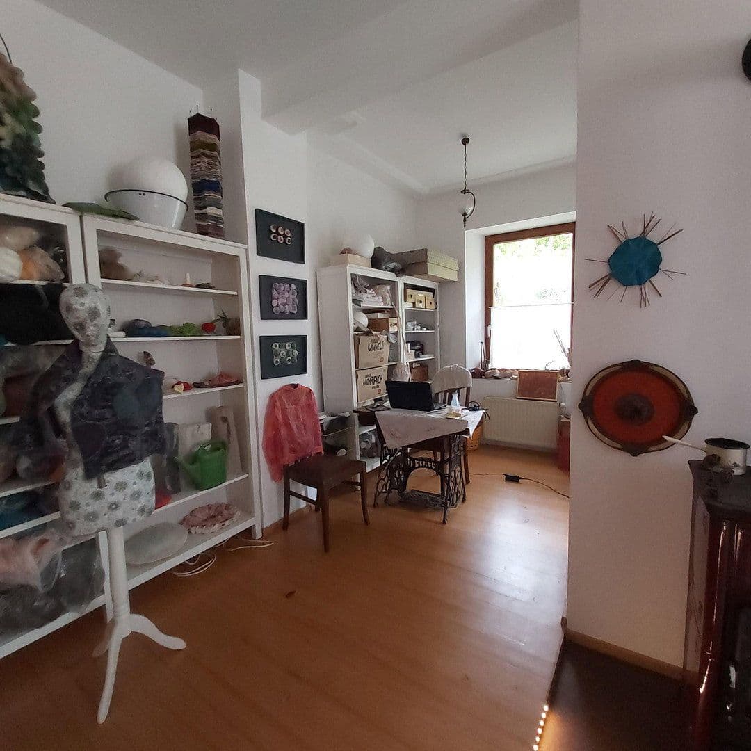 Predaj domu 220 m², pozemek 909 m², Schulstraße 2, Schliengen, Bádensko-Wurttembersko Predaj domu 220 m², pozemek 909 m², Schulstraße 2, Schliengen, Bádensko-Wurttembersko